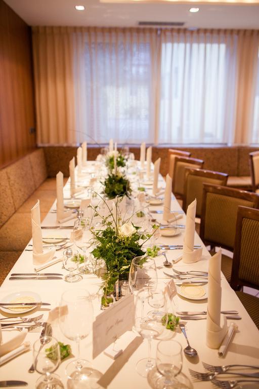 Hotel Blitzburg Бруніко Екстер'єр фото