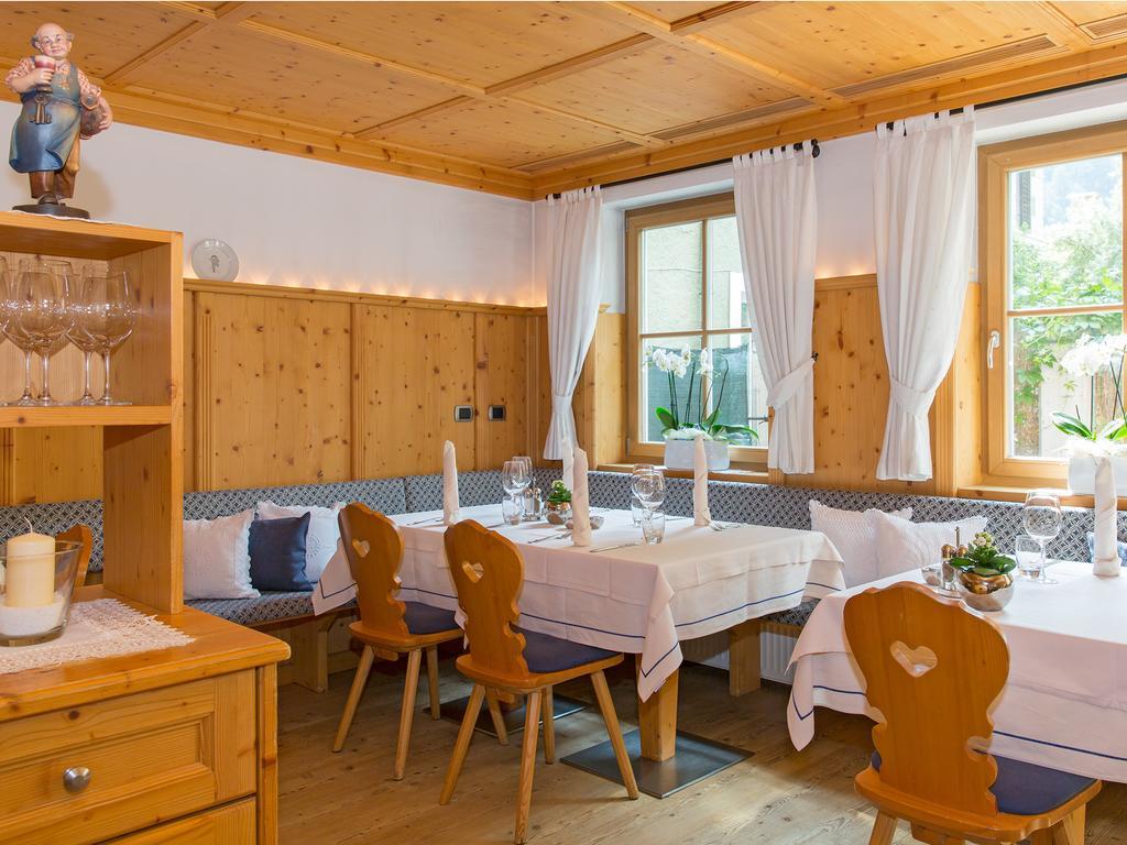 Hotel Blitzburg Бруніко Екстер'єр фото
