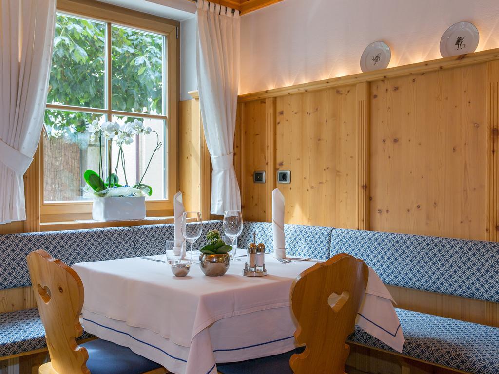 Hotel Blitzburg Бруніко Екстер'єр фото
