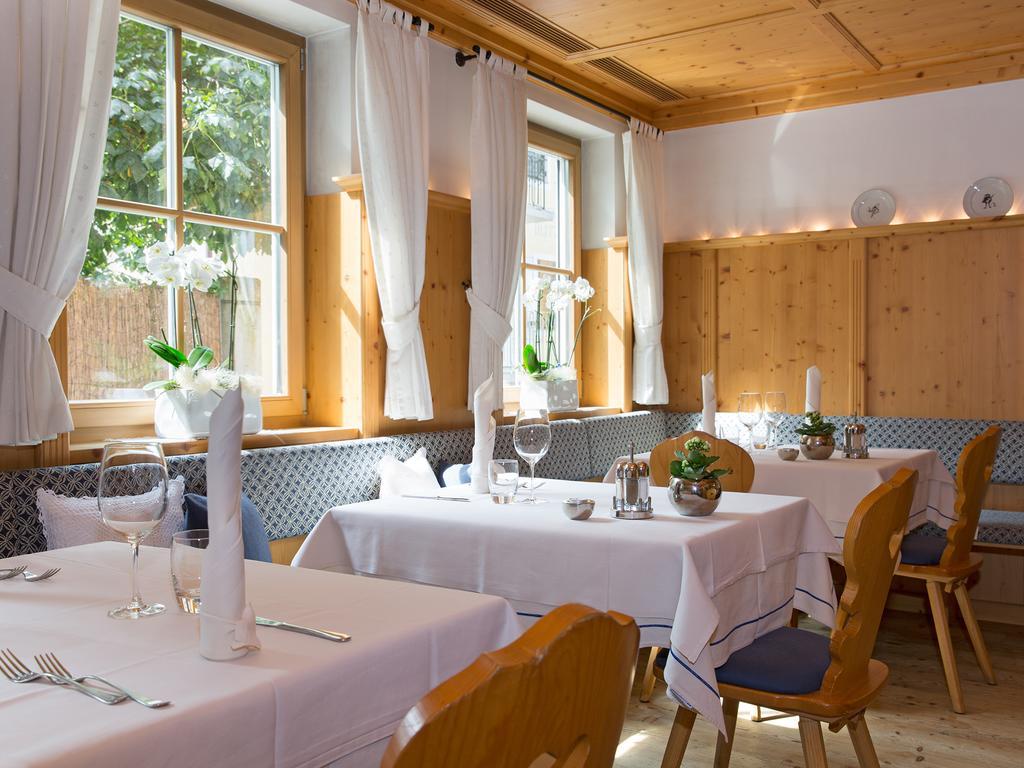 Hotel Blitzburg Бруніко Екстер'єр фото